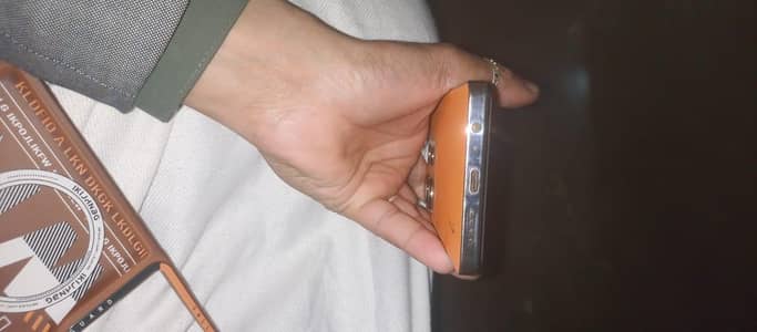 infinx note30.60FPS. 16GB.  256. GB. . orgnal halt main  chger ke saat