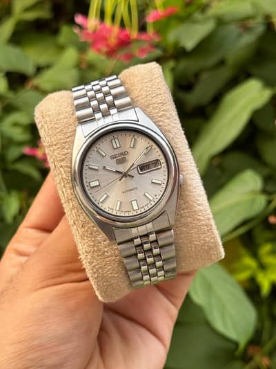 Seiko 5 7009 brand new pcs