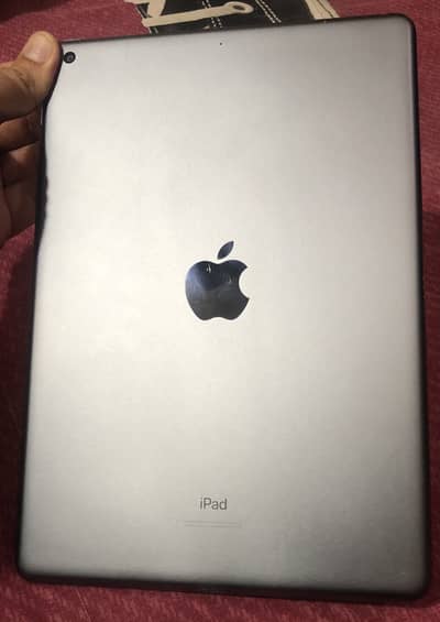 Apple iPad (7th Generation) - 32GB WiFi Tab A2197