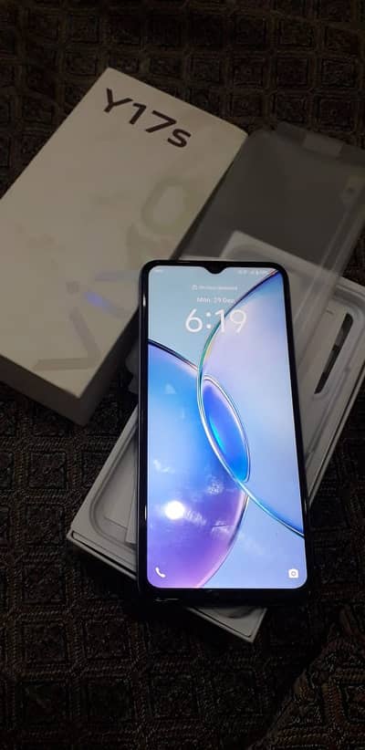 Vivo Y17