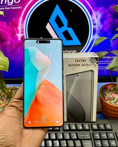 Tecno spark 20 por 8 GB RAM 256 GB memory 0325/1512/146