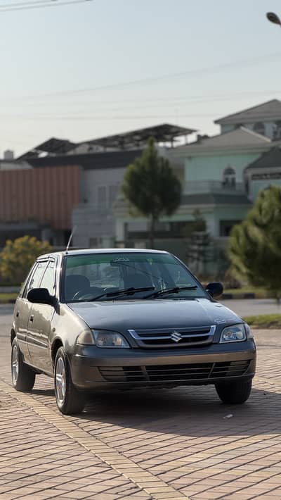 Grey Suzuki Cultus 2009 - CNG & Petrol