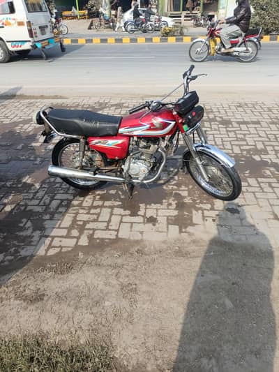 Honda 125 bike