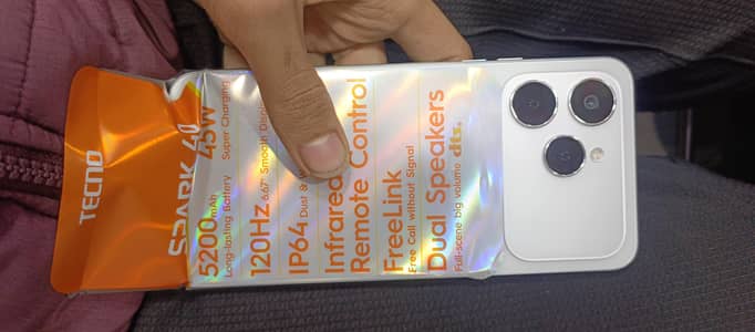 tecno spark 40