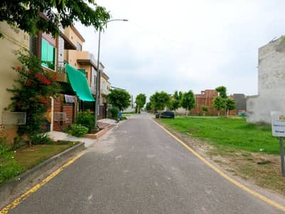 5 Marla Residential Plot Available Urgent For Sale In New Lahore City Phase2 On Very Good Location