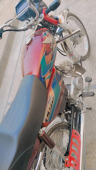 Honda 70 condition 10 betan 10 Koi kam hone wala Nahin