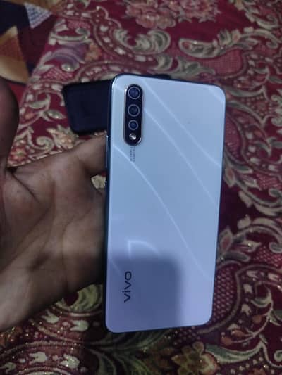 Vivo s1 8/256 only kit hai non PTA