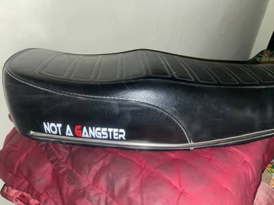 Honda 125 seat