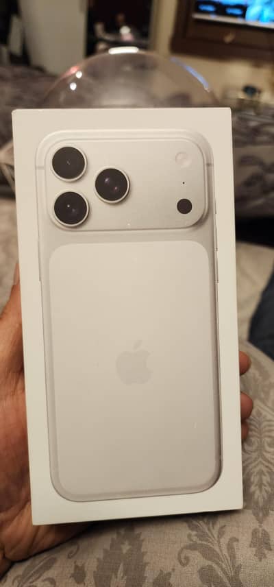 iphone 17 pro max 256gb silver hk model
