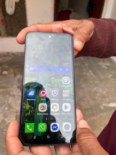 8/128 itel p70 with 4000 mAh power bank