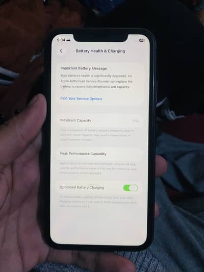 I phone 11 64 Gb 03213121244