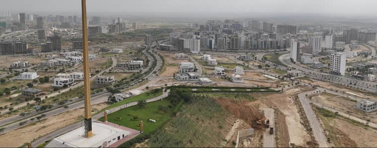 500 Sq Yd Category Plot For Sale Precinct-9 (Bahria Hills), Bahria Town Karachi Main Jinnah Avenue Facing, Near Ali Villa & Close to Midway Commercial | Prime Location | Ideal for Residence or Investment. Just 2 Mins Drive from Entrance.