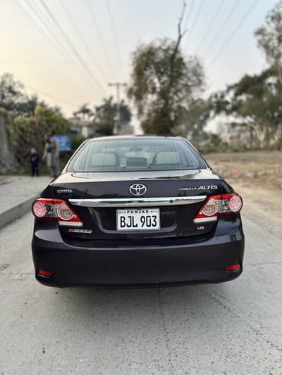 Corolla ALTIS 6 Speed 1.6