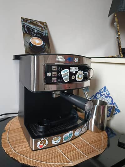 Cappuccino Machine - Coffee Maker - In Warranty