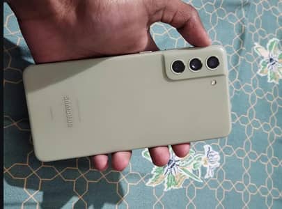 Samsung S21 FE For sale water pack exchange possible