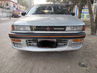 Mitsubishi Lancer 1990
