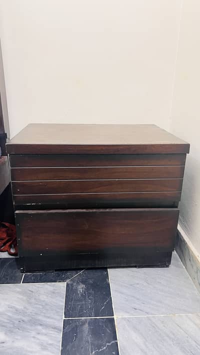 Single Beds with side Tables without mattress