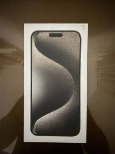 Apple iPhone 15 Pro Max – 256GB – Natural Titanium (Original)