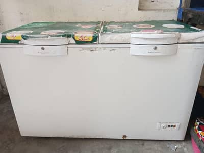 Powerful Deep Freezer -Extra Cooling,Extra Space