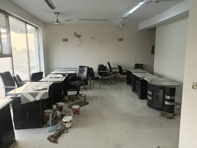 4 Marla 1st Floor for Rent in DHA Phase 4 Block DD | Parking Facing