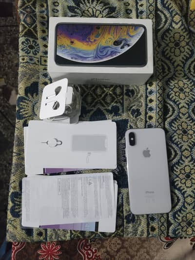 iphone xs PTA Approved 64gb