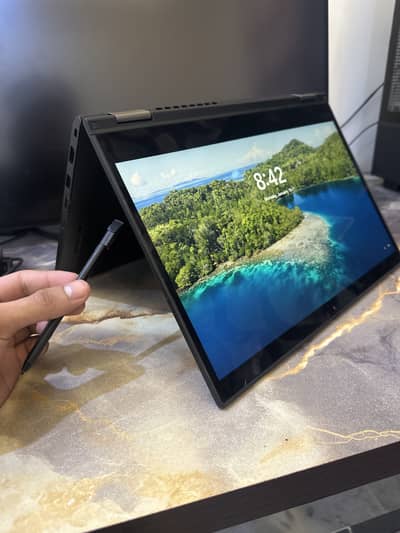 Lenovo ThinkPad YoGa X13 Laptop i5 10Th Gen 16GB DDr4