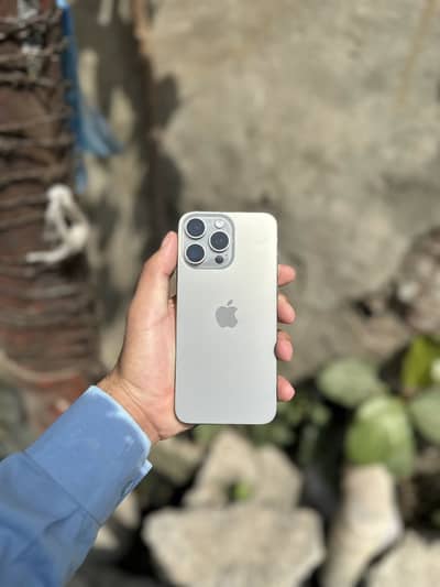 Iphone 15 pro max jv