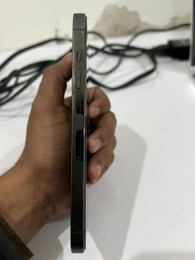 Iphone 13 pro pta approved 256