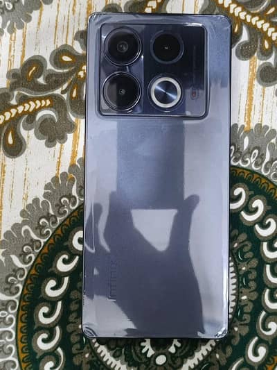 INFINIX NOT 40 with box charger