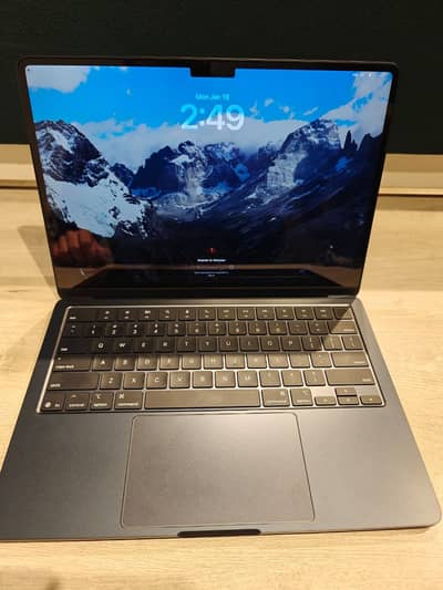 MacBook M4 Air 2025