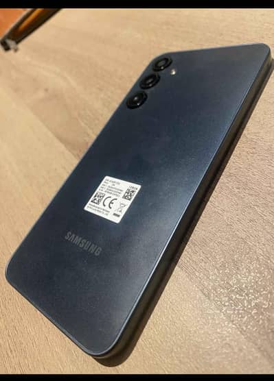 Samsung A16 6/128 just 3 months used box cable sath ha