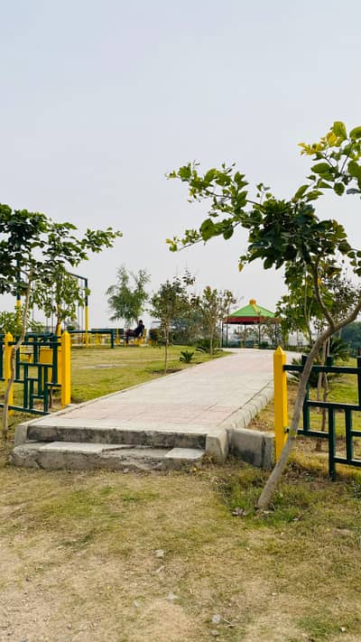 Rare Extra Land Plot For Sale In Park Enclave 1