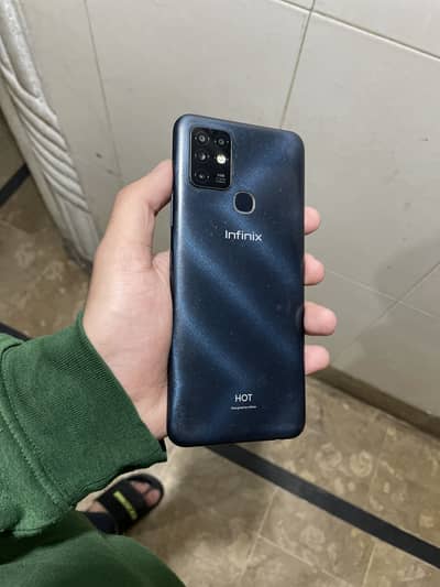 Infinix Hot 10