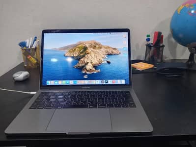 Mac book Pro 2016 13 inch with original charger