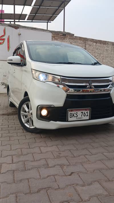 Mitsubishi ek custom special edition 2015 + 17