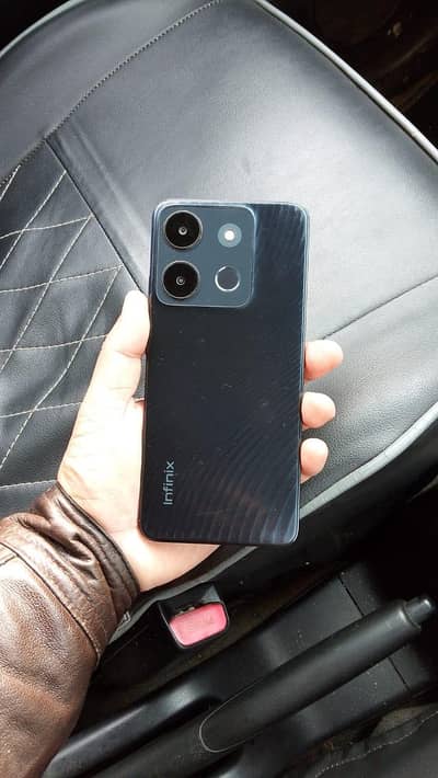 Infinix 7 only Mobil no daba no charger