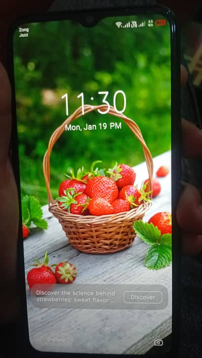 tecno spark 7t 4/64 offical pta box charger hr cheez hai