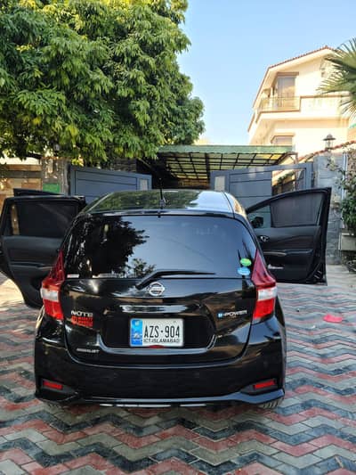 Nissan note maidlest