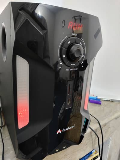 Audionic Reborn RB-106 Speakers