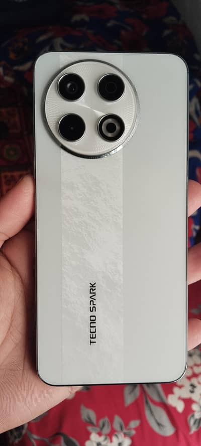 Tecno Spark 30 pro 8/128 Lush condition Display Finger