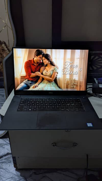 Dell Precision 5520 Borderless Touch Display 16GB Ram 256 SSD