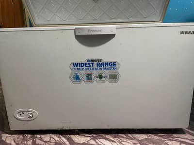Waves deep freezer slightly use
