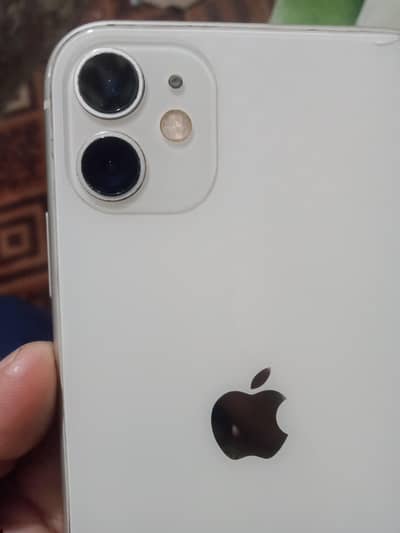 iphone 11 urgent sale Nend money