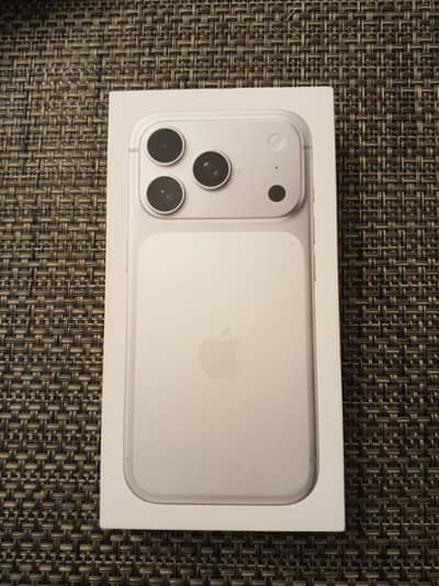 Apple iPhone 17 Pro 256gb box packed American model,03021978316