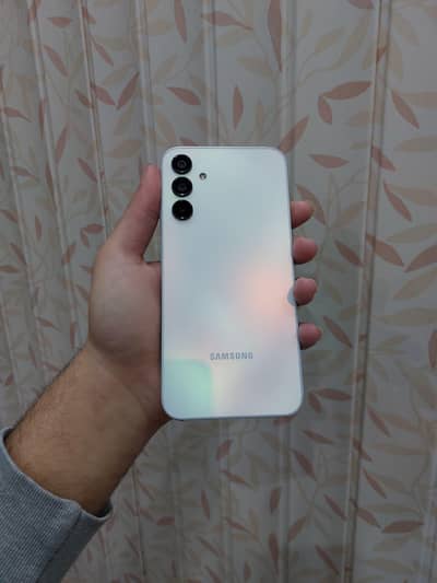 Samsung A15 4g 8gb / 256 gb