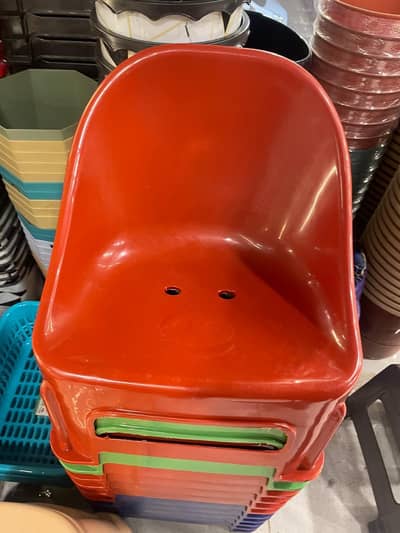 Plastic Storage Basket / Multi-purpose Organizer Bucket