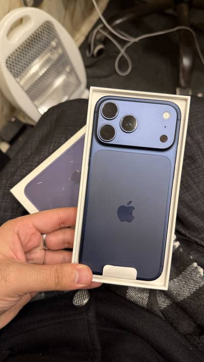 iPhone 17Pro Max 256gb Sim Used