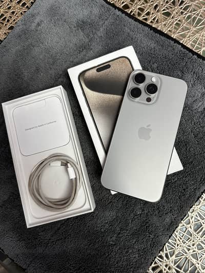 IPhone 15 Pro Max 256GB complete Box