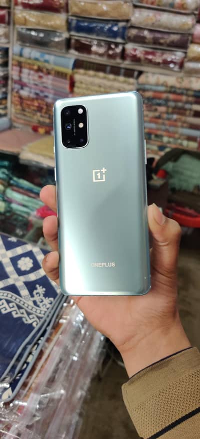 One plus 8t 12*12/256