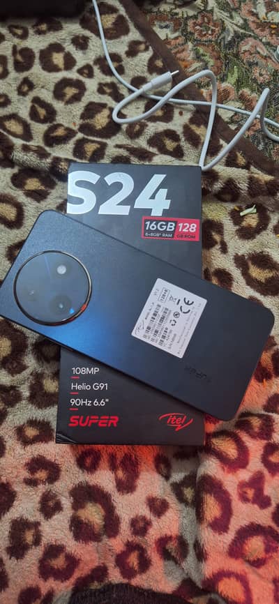 itel s24.  / what's app 03700050762